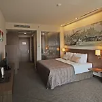 Hotel Gorrion 5*