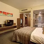 Hotel Gorrion
