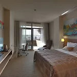 Hotel Gorrion