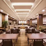 Hotel Gorrion 5*